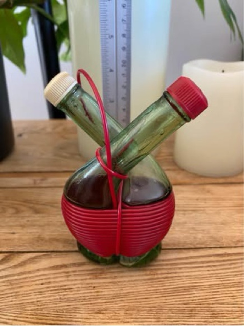 Vintage Italian Green Glass Crossed Double Bottle Salt & Pepper Shakers Red